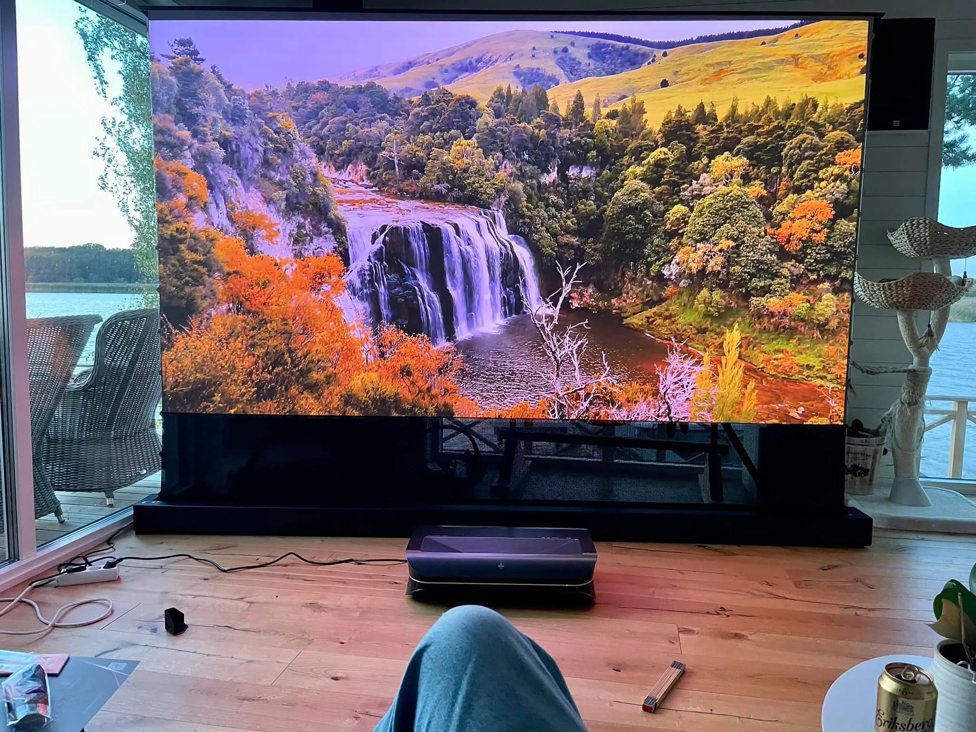 UST projector is perfect for small rooms